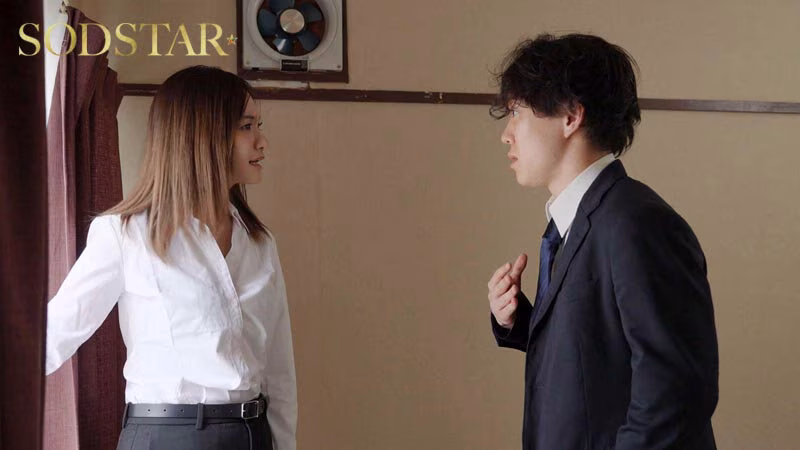 【渚恋生】汗だく中出しセックスをする高飛車な女上司がエロい