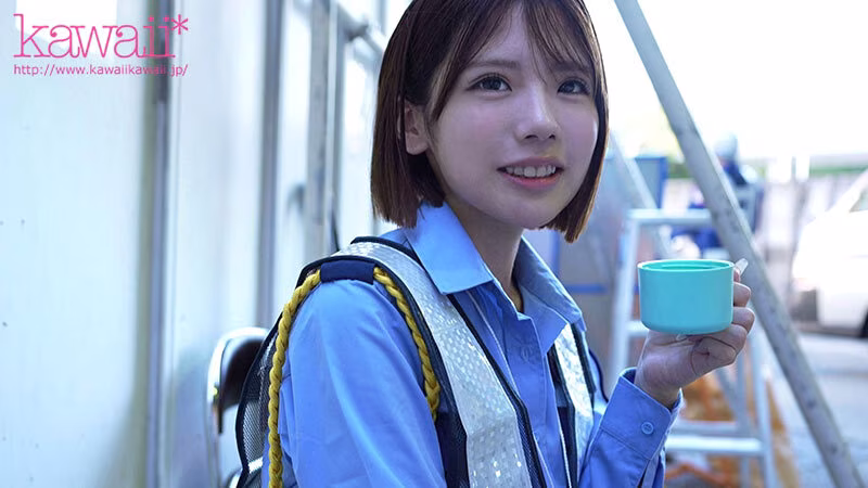 【翔乃そら】AVデビューした交通警備員の童顔ロリ系お姉さんがエロい