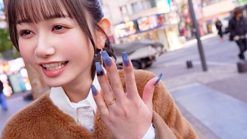 【静河】大量中出しされる27歳のネイリスト美女がエロすぎる