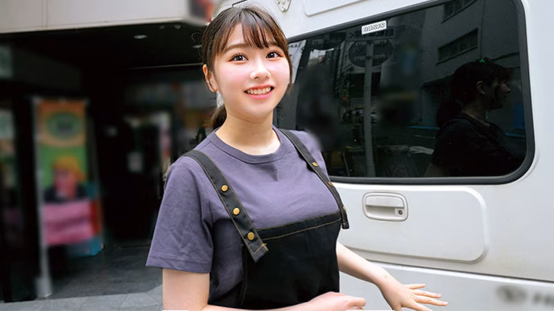 【小坂ひまり】パイズリしてくれるお花屋さん勤務の巨乳美女がエロい