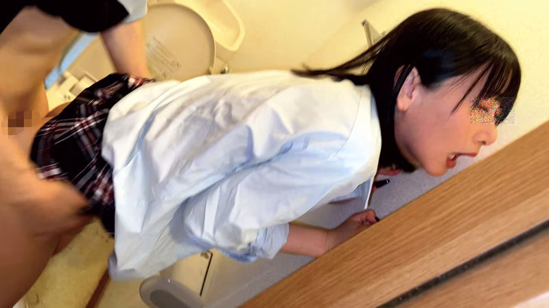 【梅田みなみ】古豪サッカー部の女子マネのハメ撮りSEXがエロすぎる