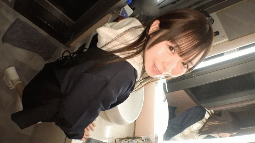 【天羽りりか】素人お姉さんのアナル丸見え杭打ち騎乗位がエロすぎる