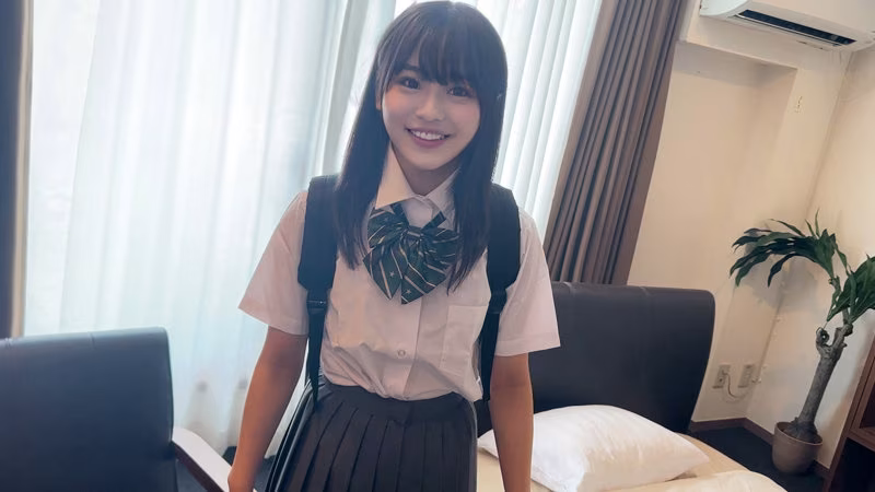 【春風なのか】デカチンを喉奥まで咥えるJKのフェラがエロい