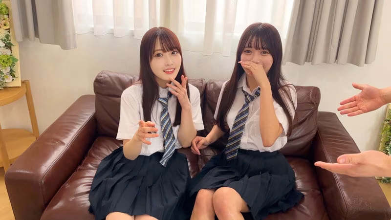 【北岡果林・天然美月】中出し3Pセックスをする美女2人がエロすぎる
