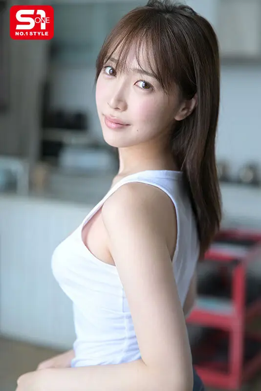 【鈴木希】色気のある美人お姉さんのWフェラがエロすぎる