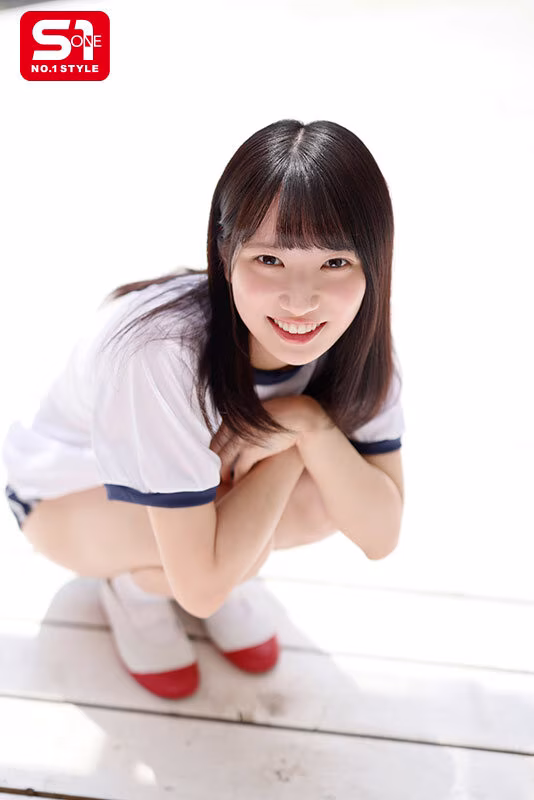 【榊原萌】手コキで大量射精する全力シコシコサポートがエロい