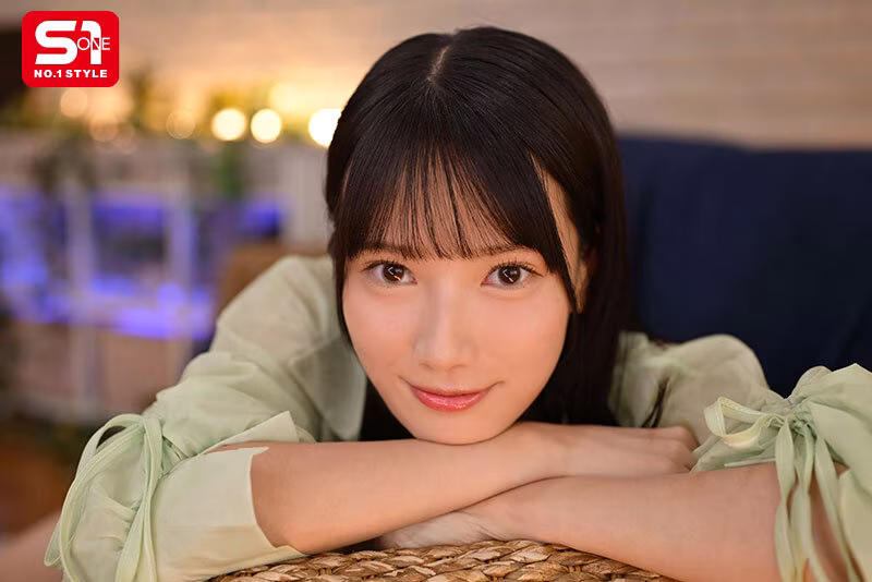 【榊原萌】大量顔射を連発される美少女がエロすぎる