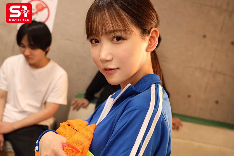 【三田真鈴】Wファラをするサッカー部のマネージャーがエロすぎる