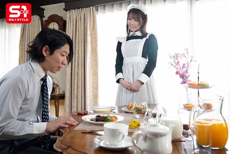【河北彩伽】濃厚フェラ抜きしてくれるメイド嬢がエロすぎる