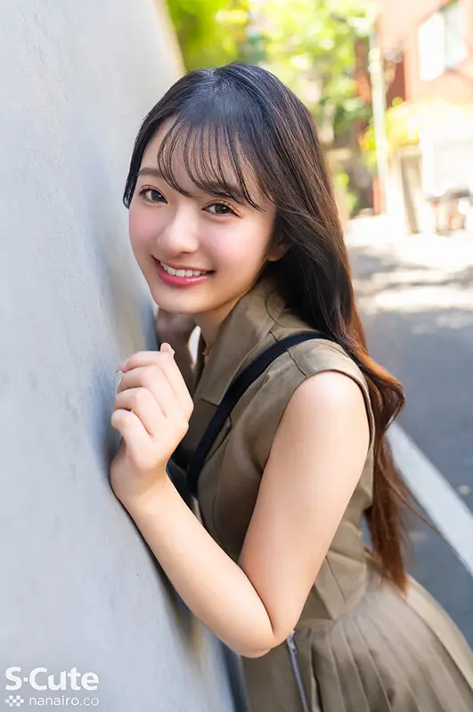 【花守夏歩】デート後に濃厚なフェラを美人彼女がエロすぎる