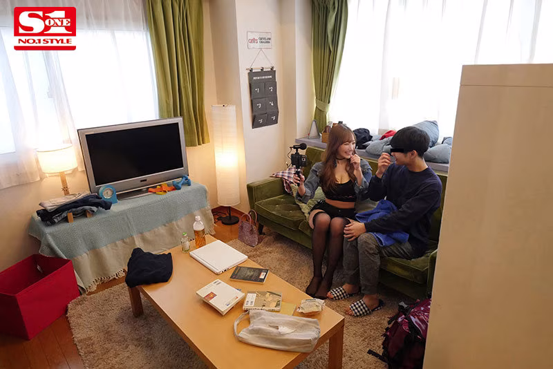 【小宵こなん】巨乳パイズリ抜き|M男を痴女責めする連続射精